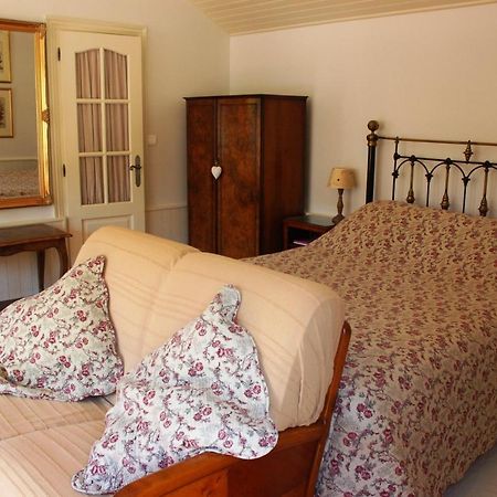 Le Logis Du Pressoir Chambre D'Hotes Bed & Breakfast In Beautiful 18Th Century Estate In The Heart Of The Loire Valley With Heated Pool And Extensive Grounds Bed & Breakfast Les Bois-d'Anjou Eksteriør bilde