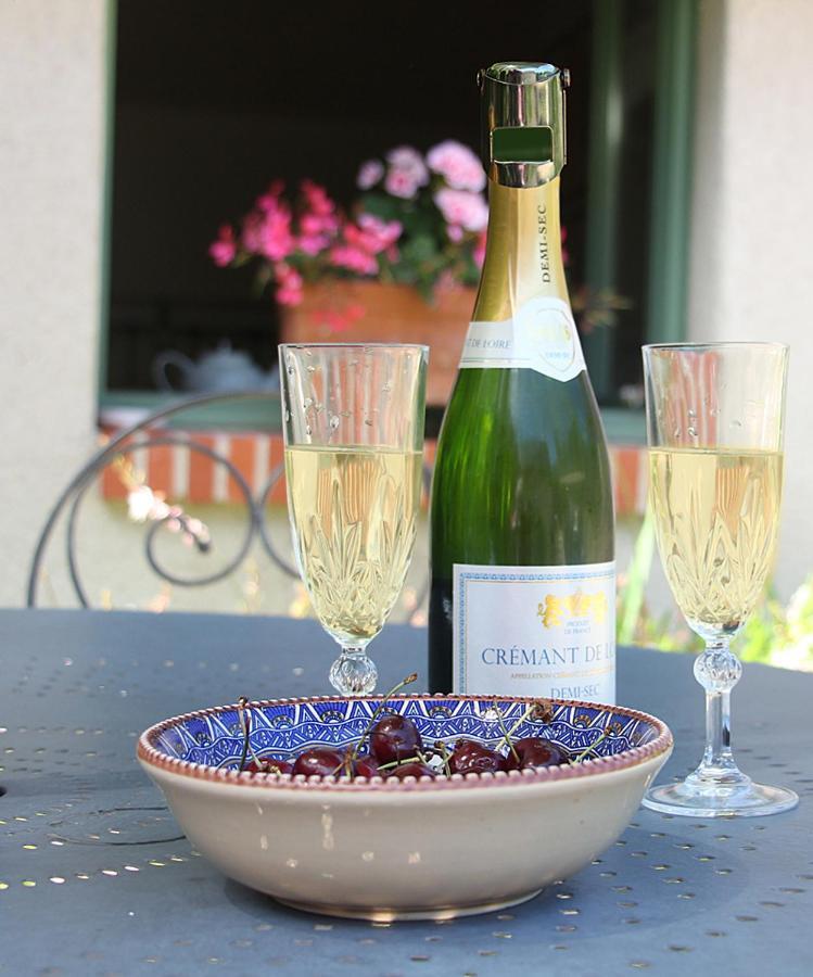 Le Logis Du Pressoir Chambre D'Hotes Bed & Breakfast In Beautiful 18Th Century Estate In The Heart Of The Loire Valley With Heated Pool And Extensive Grounds Bed & Breakfast Les Bois-d'Anjou Eksteriør bilde