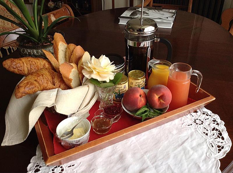 Le Logis Du Pressoir Chambre D'Hotes Bed & Breakfast In Beautiful 18Th Century Estate In The Heart Of The Loire Valley With Heated Pool And Extensive Grounds Bed & Breakfast Les Bois-d'Anjou Eksteriør bilde